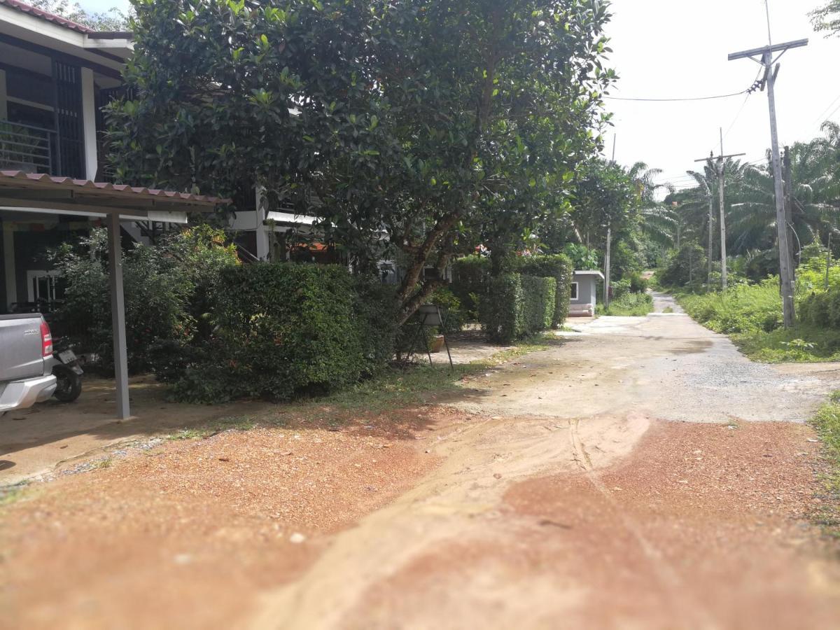 Ferienwohnung Palm Garden House Ko Lanta Exterior foto